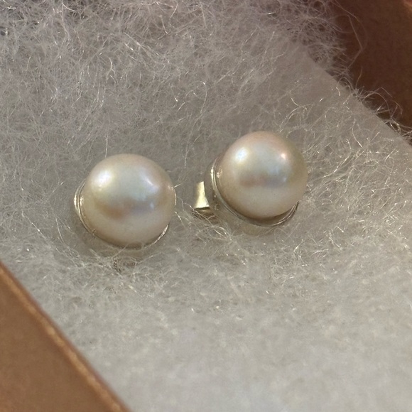 Silpada Pearl ‘SIMPLY THE BEST’ Sterling Silver Earrings P2403 - Picture 5 of 15